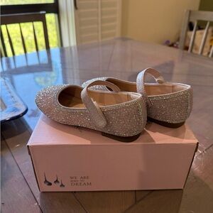 Dreamy Silver Kids Dress Shoes